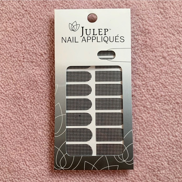 Julep nail appliques stickers polka dot nailart - Picture 1 of 3